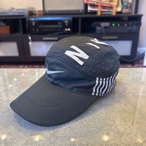 NIKE TAILWIND DRI-FIT RUNNING CAP  BLACK / REFLECTIVE HAT AEROBILL ELITE EUC